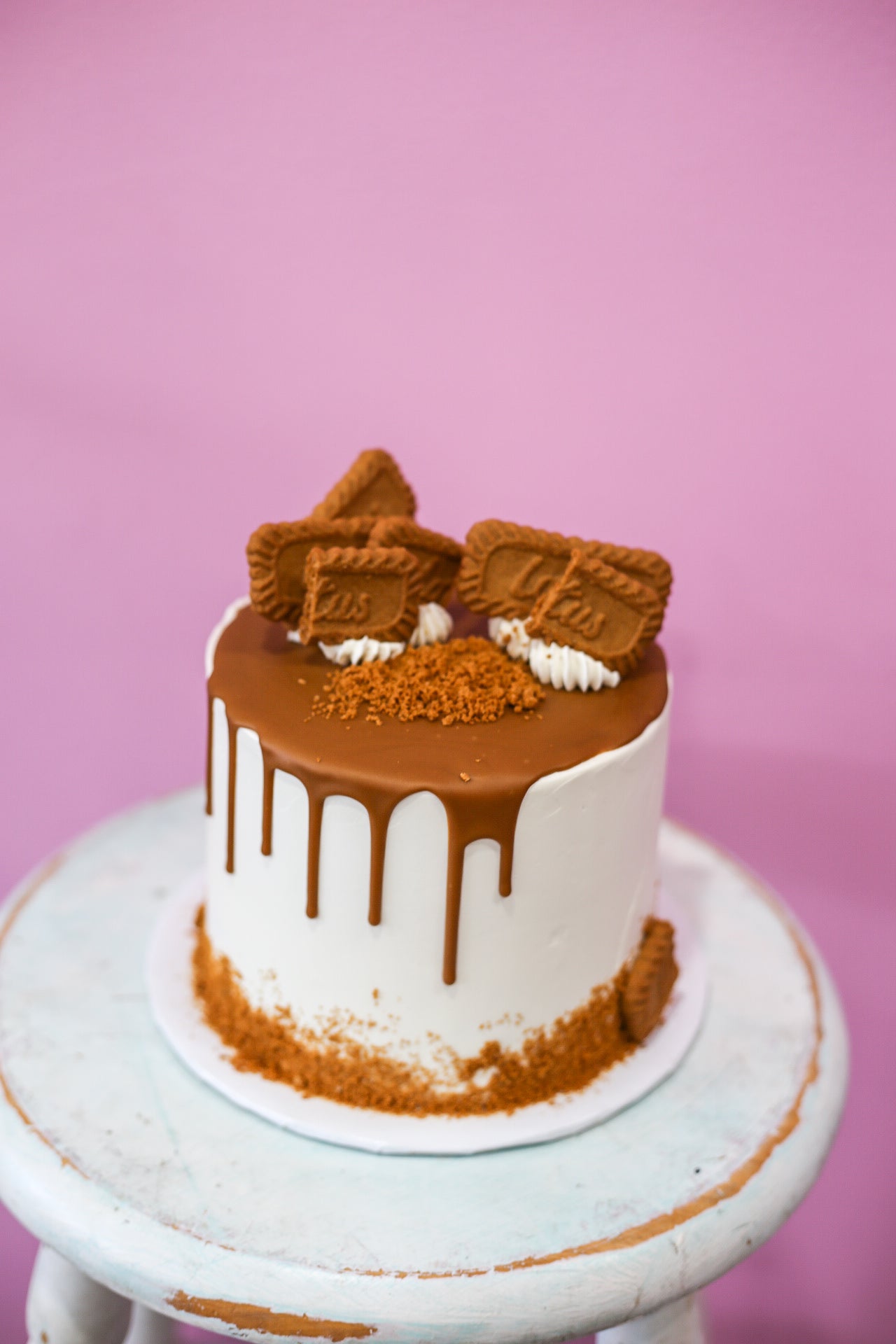 Cookie Butter Cake - XO, Katie Rosario